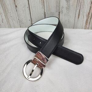 Nike Golf Leather Reversible Black and White Belt Size Small